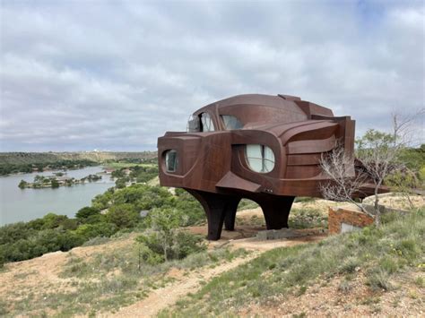 The Texas Bucket List – Bruno Steel House in Lubbock